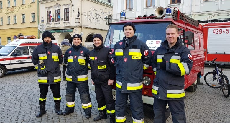 Strażacy z Bażanowic, którzy uczestniczyli w akcji